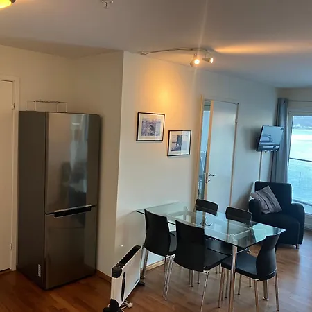 Apartment I Med Sjoutsikt *